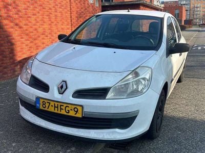 Renault Clio II