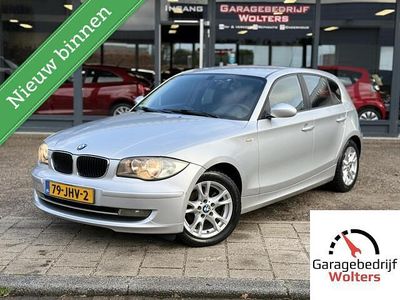 Grijs (metallic) Gebruikt 2009 BMW 116 Comfort Edition Hatchback | € 2.450 (Eerlijke prijs)