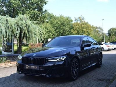 Occasion BMW 545 M Sport 394 PK (289 kW) 2022 Zwart, metallic lak Sedan
