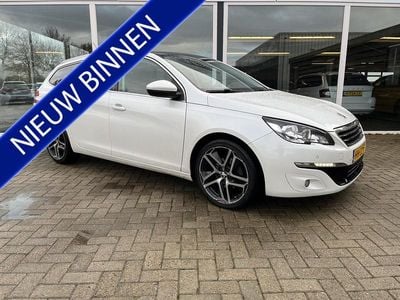 Wit Gebruikt 2015 Peugeot 308 Stationwagen | € 4.950 (Eerlijke prijs)