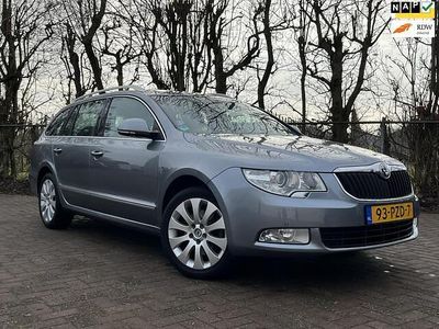 Occasion Skoda Superb Elegance 161 PK (118 kW) 2011 Grijs Stationwagen