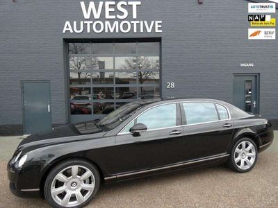 Zwart, metallic lak Gebruikt 2006 Bentley Continental Flying Spur Sedan | € 37.450