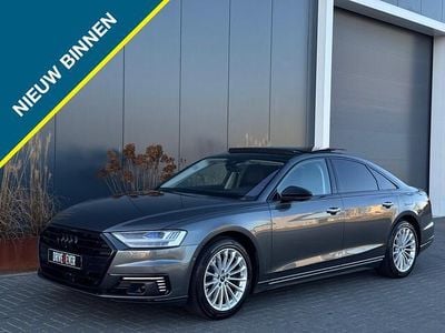 Grijs (metallic) Gebruikt 2021 Audi A8L Premium Sedan | € 54.995