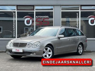 Grijs Gebruikt 2004 Mercedes E320 Avantgarde Stationwagen | € 2.399