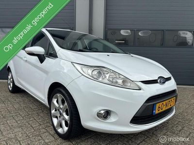 Wit Occasion 2010 Ford Fiesta Titanium Hatchback | € 4.750 (Iets duurder)