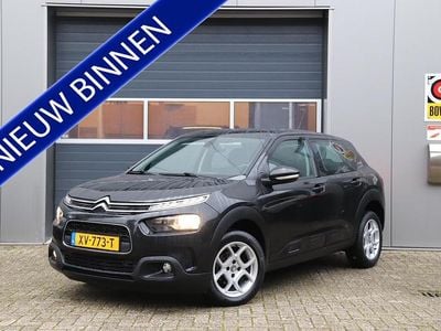 Zwart Gebruikt 2019 Citroën C4 Feel SUV | € 8.995 (Goede deal)