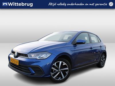 tweedehands VW Polo 1.0 TSI Life Parkeersensoren / Navigatie / LM velg