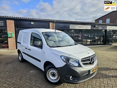 Mercedes Citan 109