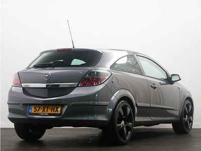 Opel Astra GTC
