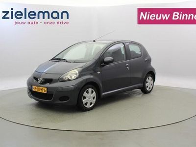 tweedehands Toyota Aygo 1.0 12V Comfort *SCHADE*