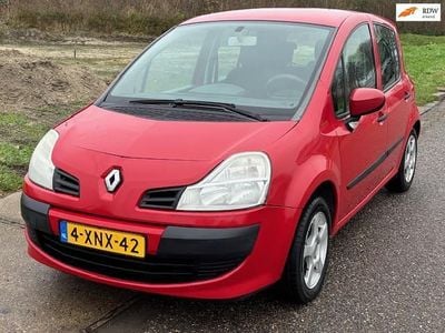 Occasion Renault Modus Expression 75 PK (55 kW) 2009 Rood MPV