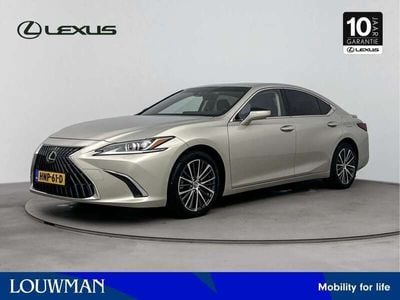 Lexus ES300