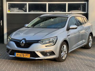 tweedehands Renault Mégane IV Estate 1.5 dCi EDC Limited Automaat Navi, Climate Control, PDC, Cruise