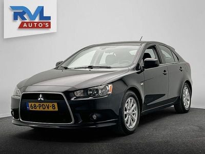 Zwart Gebruikt 2011 Mitsubishi Lancer Edition Hatchback | € 6.400 (Duur)