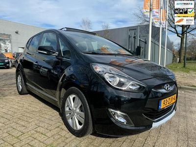 tweedehands Hyundai ix20 1.4i 16v i-Motion exclusive, 45.714 km n.a.p, navigatie, cruise, elec pakket, panoramadak, dealer onderhouden auto !!