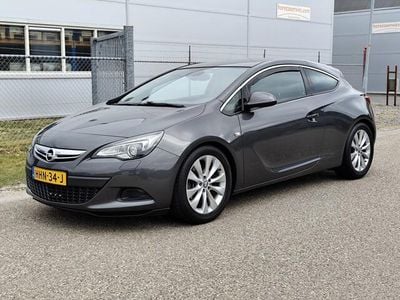 Opel Astra GTC