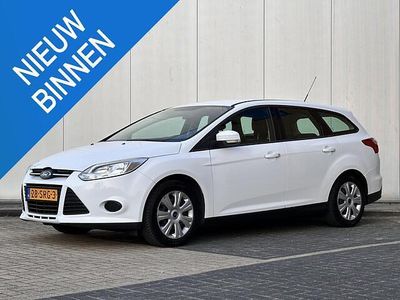 Wit Occasion 2011 Ford Focus Stationwagen | € 3.900 (Eerlijke prijs)