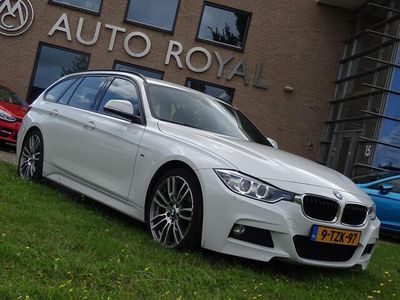 tweedehands BMW 316 3-SERIE Touring i Executive M-Sport - 6-Bak, Sport Interieur, Navigatie, Led/Xenon, Automatische airco, Cruise control, Parkeersensoren, 18 inch velgen, M-pakket