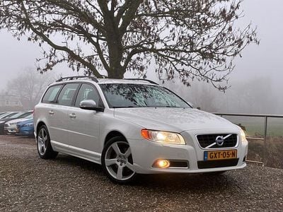 Wit Occasion 2011 Volvo V70 R-Design Stationwagen | € 11.975 (Eerlijke prijs)