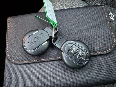 Zwart Gebruikt 2019 Mini Cooper Clubman Business Stationwagen | € 15.995 (Goede deal)