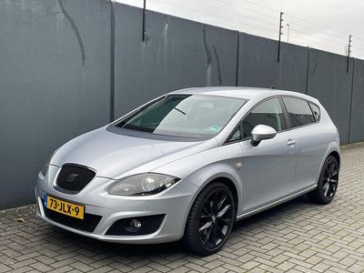 Grijs Occasion 2009 Seat Leon Hatchback | € 2.850 (Eerlijke prijs)