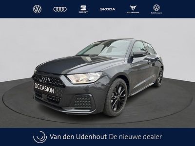 Grijs Gebruikt 2024 Audi A1 Sportback Advanced Hatchback | € 26.840 (Eerlijke prijs)