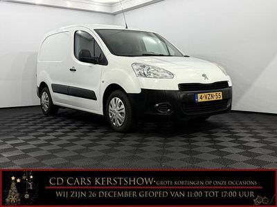 Wit Gebruikt 2012 Peugeot Partner MPV | € 2.950 (Eerlijke prijs)