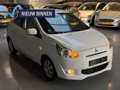 Wit Gebruikt 2015 Mitsubishi Space Star Hatchback | € 6.995 (Eerlijke prijs)