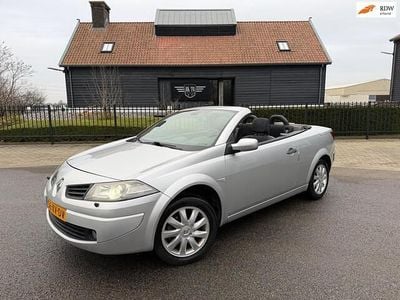 Grijs (metallic) Occasion 2007 Renault Mégane Cabriolet Dynamique Cabriolet | € 1.750 (Duur)