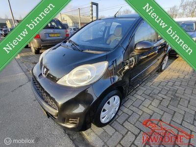 Zwart Gebruikt 2011 Peugeot 107 Hatchback | € 3.500 (Eerlijke prijs)