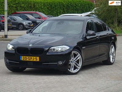 BMW 523