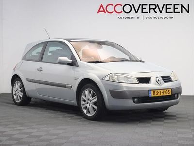 tweedehands Renault Mégane II 2.0-16V Privilège Luxe | EXPORT | | Leer | Panodak | Trekhaak