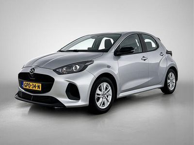 Grijs metallic Occasion 2024 Mazda 2 Center-Line Hatchback | € 21.445 (Eerlijke prijs)