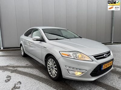 Grijs Occasion 2013 Ford Mondeo Titanium Hatchback | € 4.250 (Iets duurder)