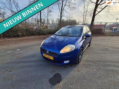 Occasion Fiat Grande Punto Dynamic 77 PK (56 kW) 2008 Blauw Hatchback