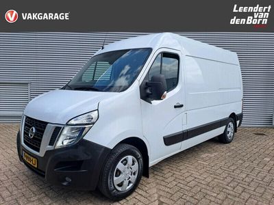 Nissan NV400