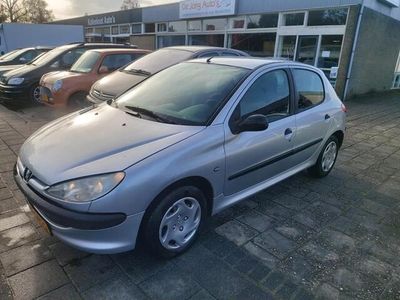 tweedehands Peugeot 206 1.4 XR