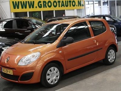 Occasion Renault Twingo Authentique 58 PK (42 kW) 2008 Oranje Hatchback