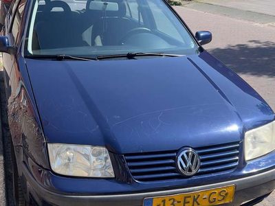 VW Bora