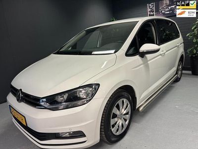 Wit Gebruikt 2017 VW Touran MPV | € 7.950 (Iets duurder)