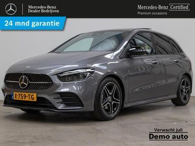 tweedehands Mercedes B180 AMG Line Premium | Panorama dak