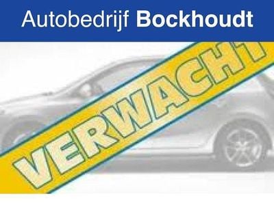 Wit Gebruikt 2022 BMW 118 Hatchback | € 26.900 (Eerlijke prijs)