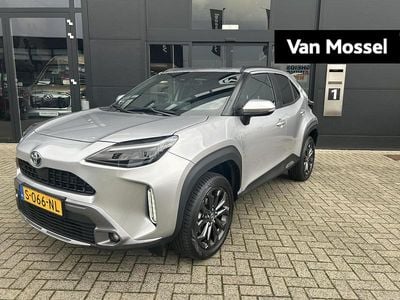Grijs Occasion 2023 Toyota Yaris Cross X-plore SUV | € 25.740 (Goede deal)