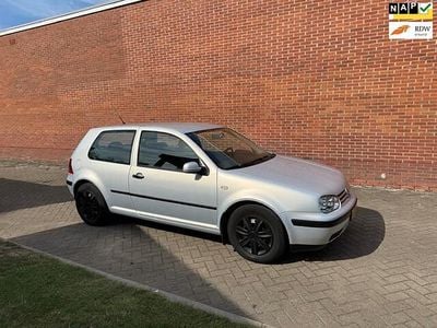 VW Golf IV