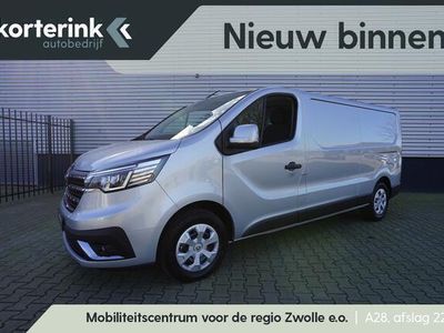 tweedehands Renault Trafic 2.0 dCi 110 T29 L2H1 Work Edition