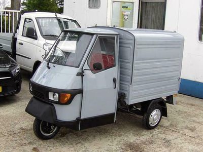 tweedehands Piaggio APE 50 Van Euro4 Nieuw uit voorraad leverbaar in diverse kleuren