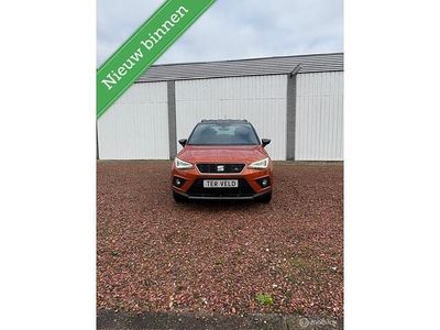 Oranje Occasion 2019 Seat Arona Business SUV | € 15.850 (Duur)
