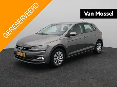 Grijs Gebruikt 2021 VW Polo Comfortline Hatchback | € 15.440 (Goede deal)