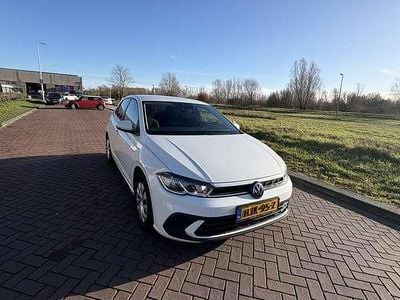 Wit Occasion 2022 VW Polo Hatchback | € 14.950 (Goede deal)