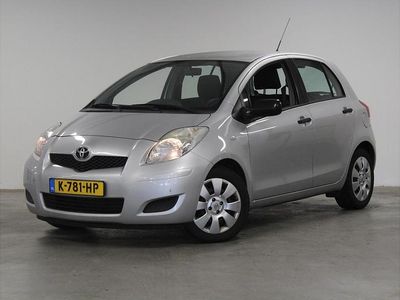 Grijs Occasion 2011 Toyota Yaris Cool Hatchback | € 6.250 (Iets duurder)
